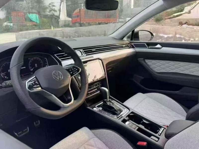 25年宝鸡大众迈腾