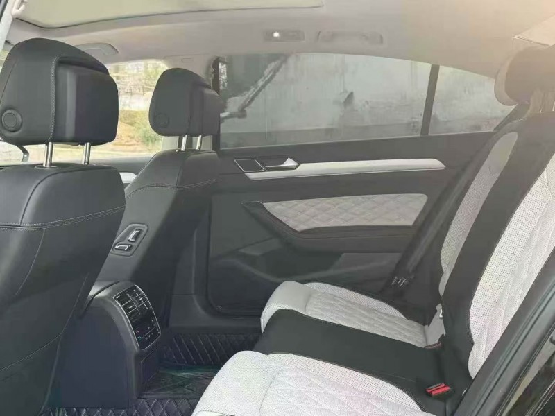 25年宝鸡大众迈腾