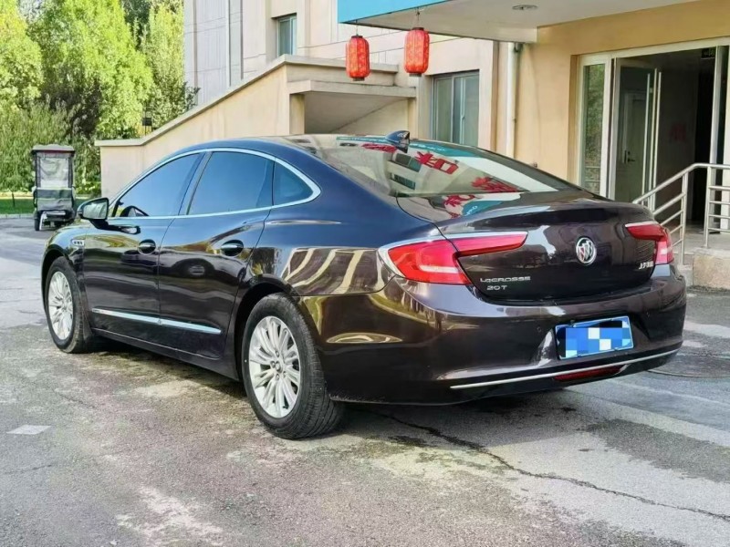 17年东营别克君越