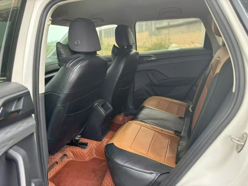 20年榆林大众途岳