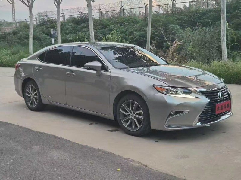 18年洛阳雷克萨斯ES