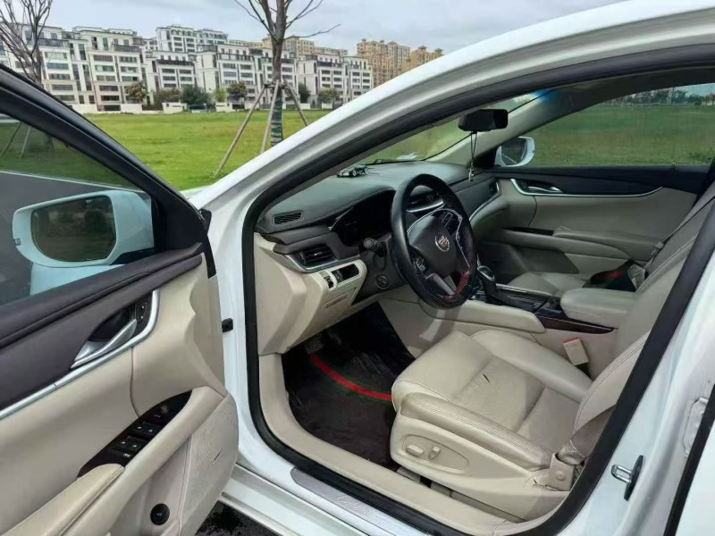 15年苏州凯迪拉克XTS