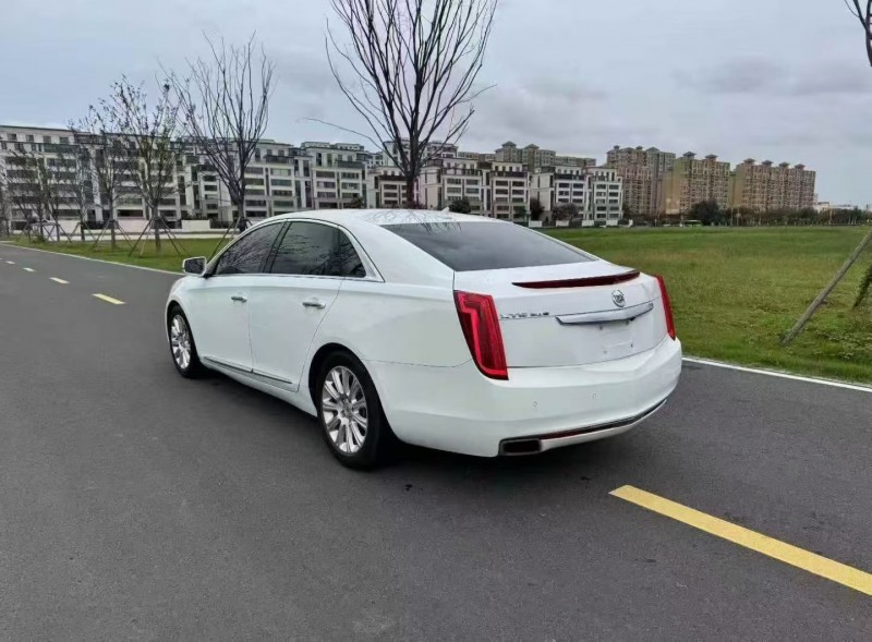 15年苏州凯迪拉克XTS