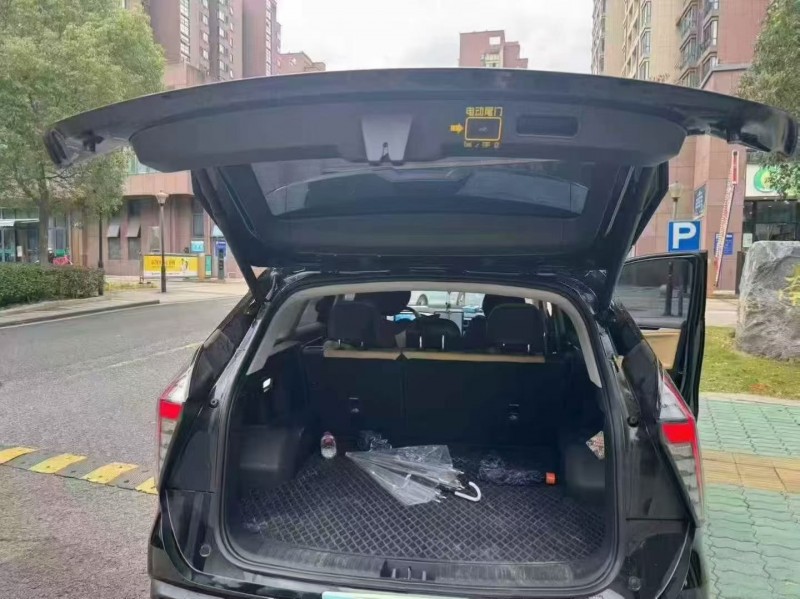 24年温州吉利博越