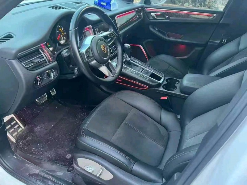 21年南通保时捷Macan