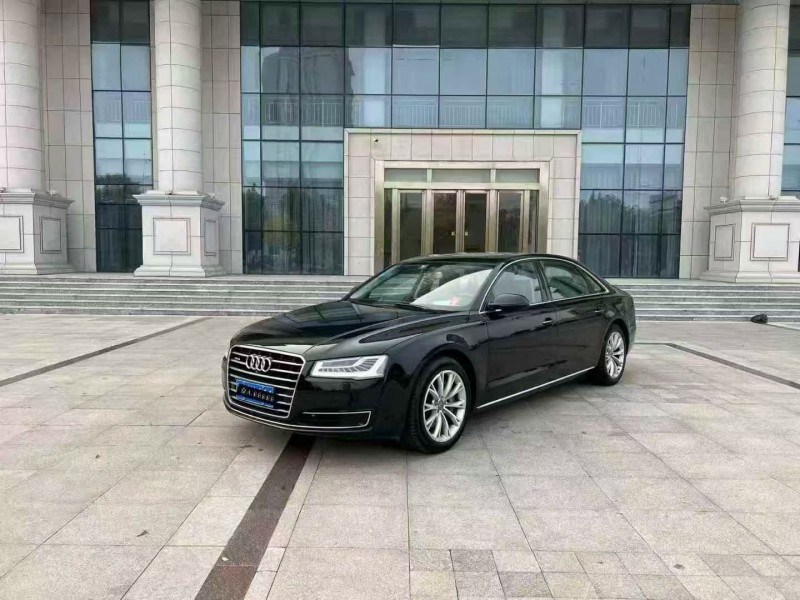 16年秦皇岛奥迪A8L