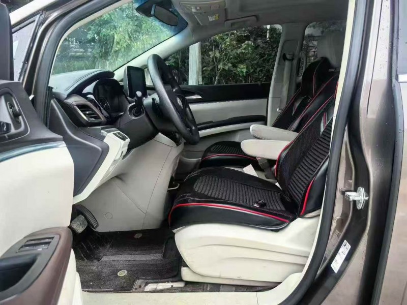 20年青岛别克GL8