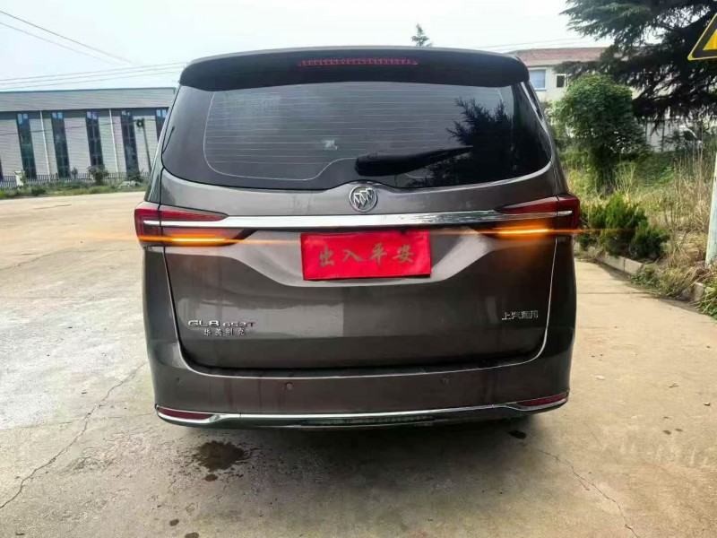 20年青岛别克GL8