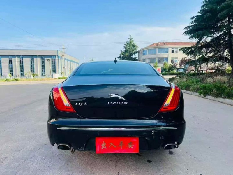 15年青岛捷豹XJL