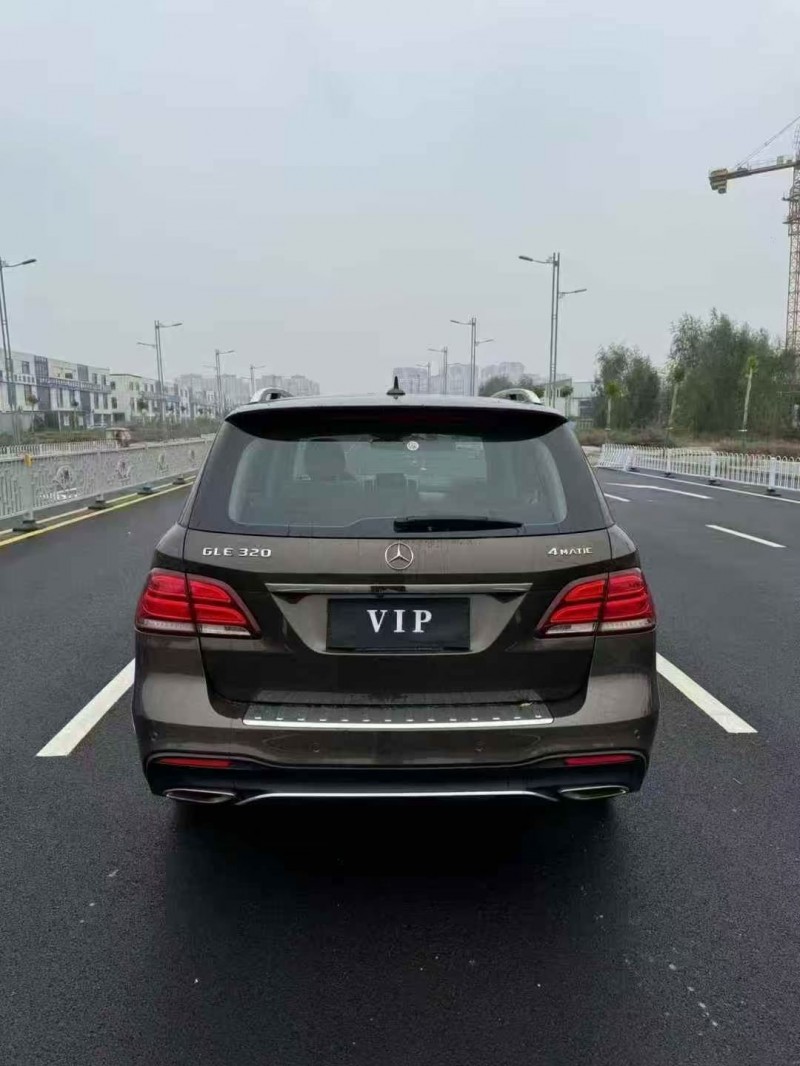 16年烟台奔驰GLE