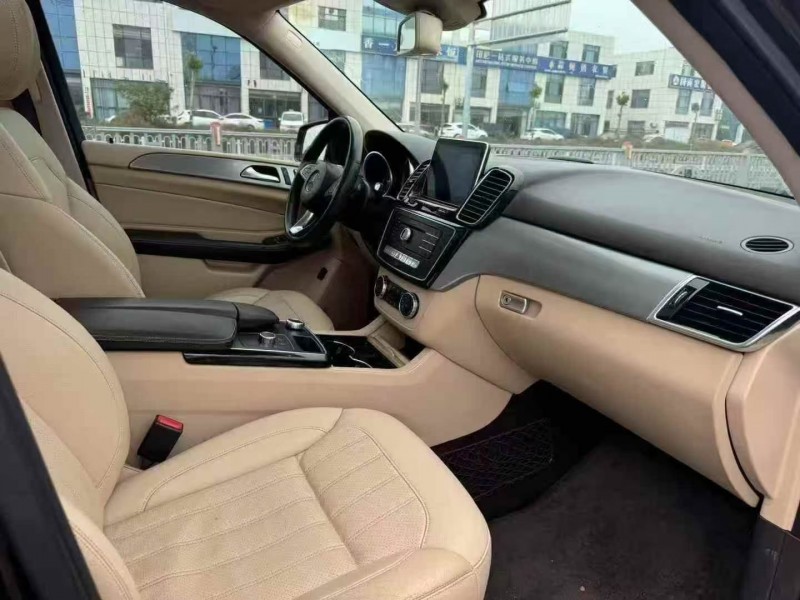 16年烟台奔驰GLE