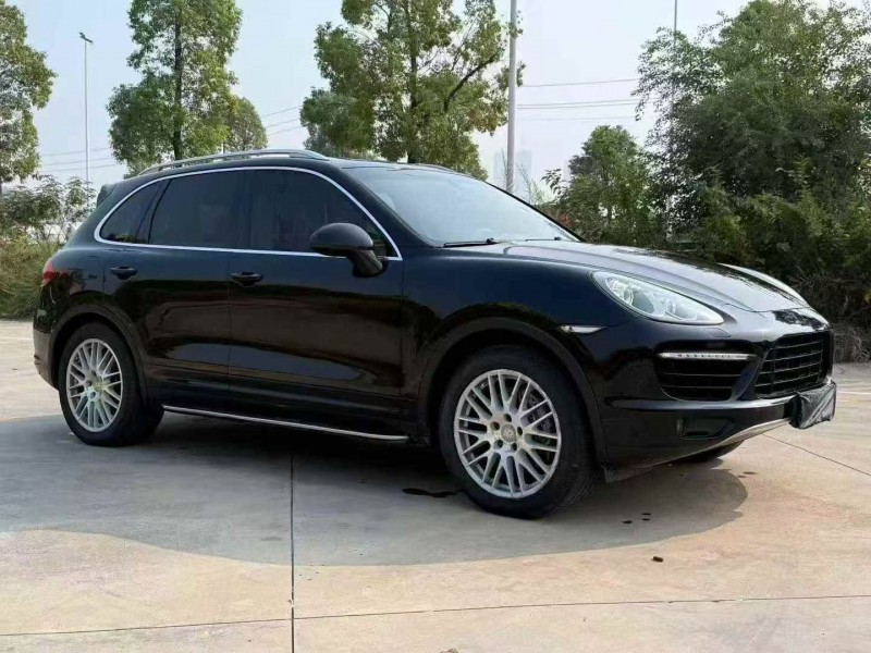 15年邵阳保时捷卡宴