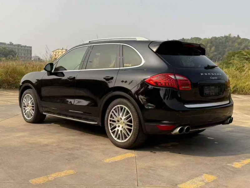 15年邵阳保时捷卡宴