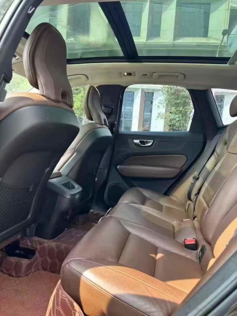 19年广州沃尔沃XC60