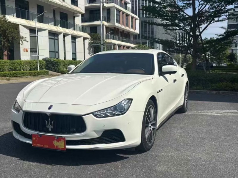 16年广州玛莎拉蒂Ghibli