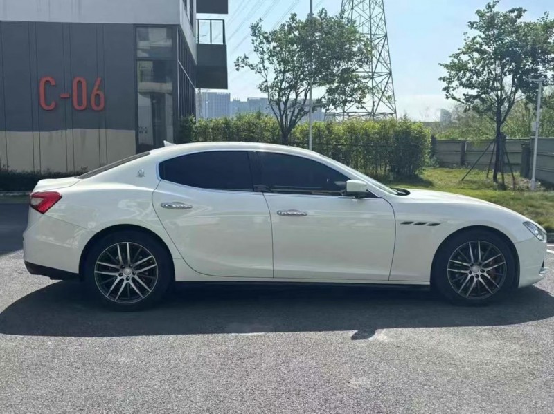 16年广州玛莎拉蒂Ghibli