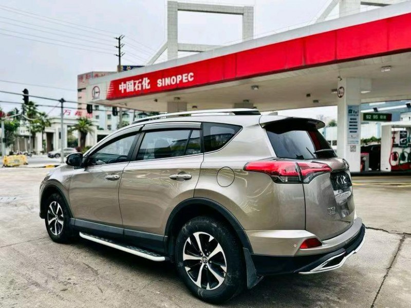 17年珠海丰田RAV4