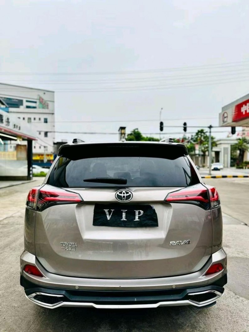 17年珠海丰田RAV4