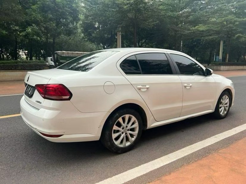 18年珠海大众朗逸