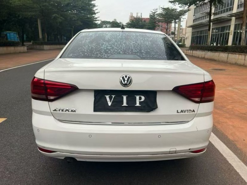 18年珠海大众朗逸