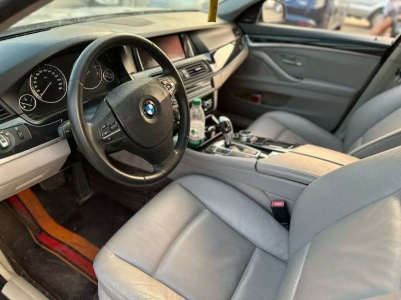 13年珠海宝马5系