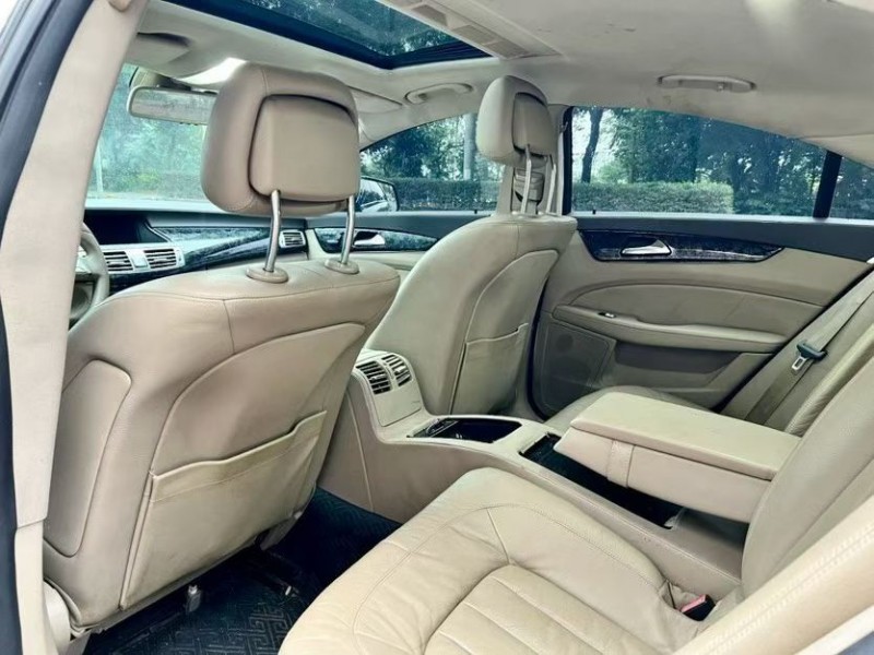 12年汕头奔驰CLS