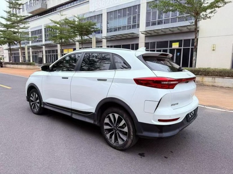 23年茂名威马汽车EX-5