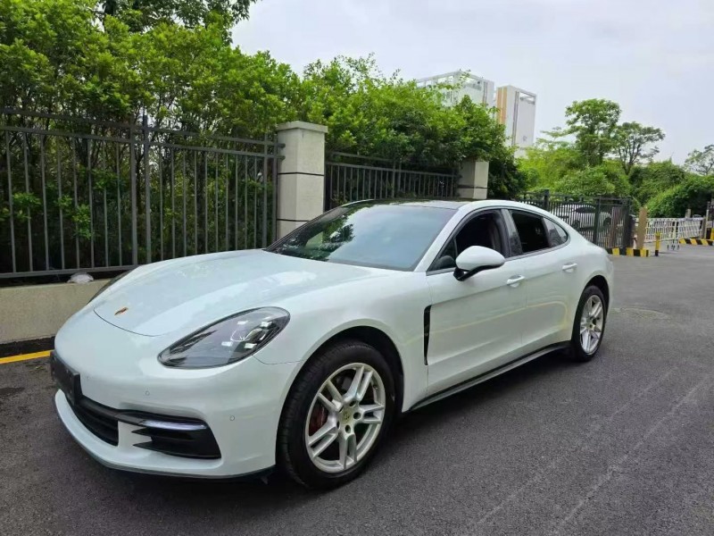 18年佛山保时捷帕拉梅拉