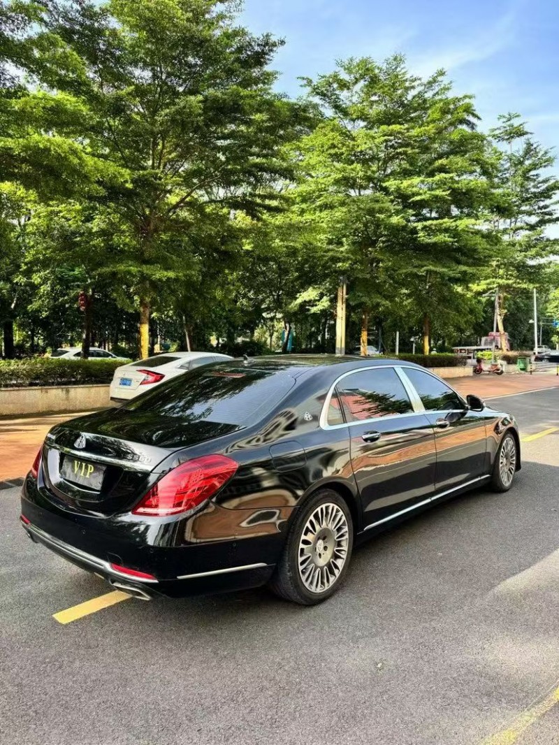 17年汕头奔驰迈巴赫S级