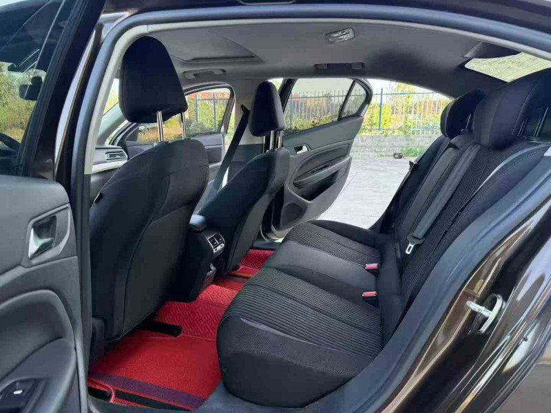 17年徐州标致408