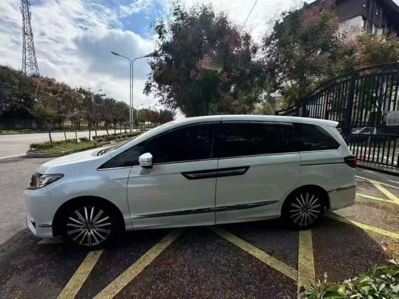 24年徐州本田艾力绅