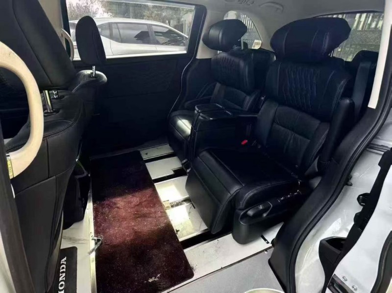 24年徐州本田艾力绅