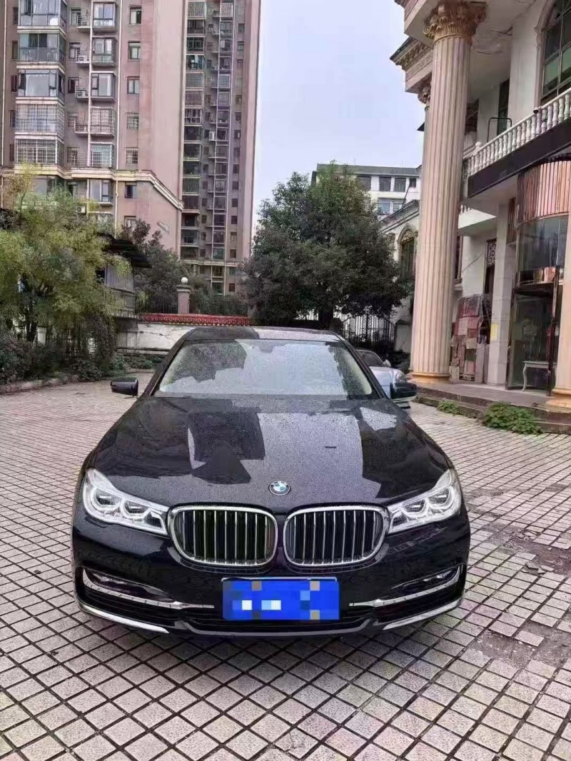 17年长沙宝马7系