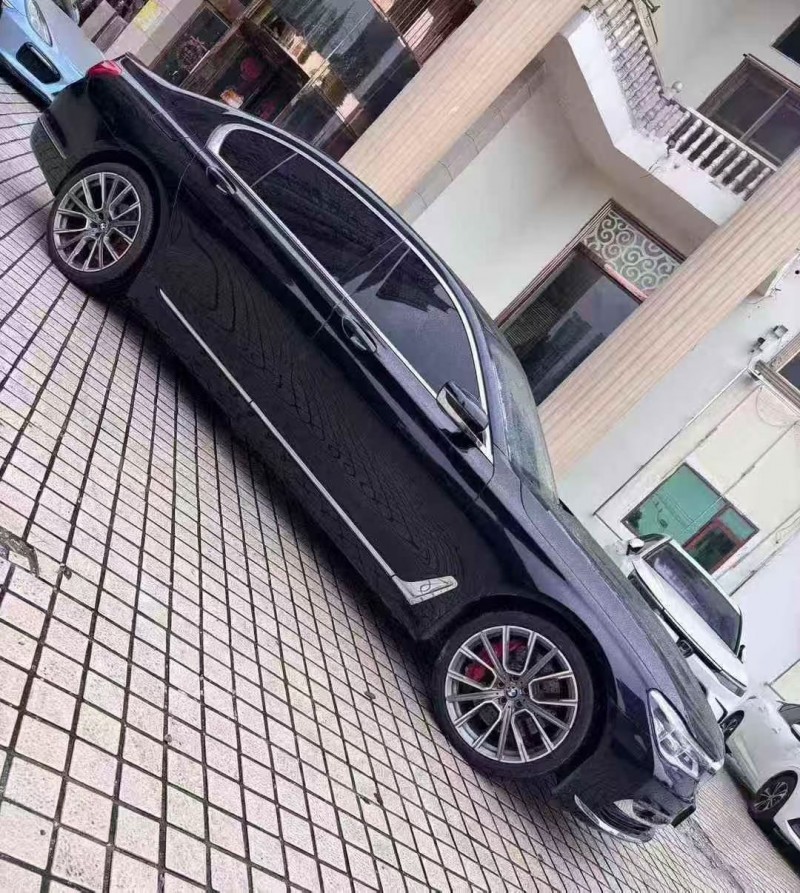 17年长沙宝马7系