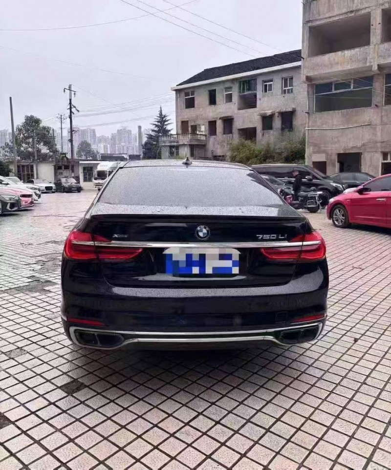 17年长沙宝马7系