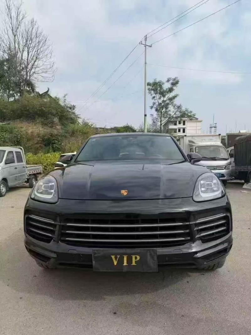 22年常德保时捷卡宴