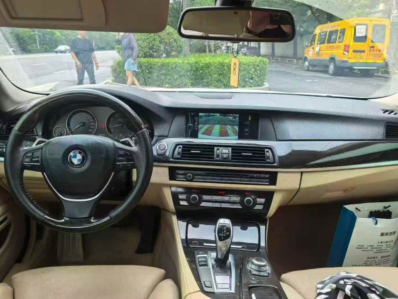 12年铜陵宝马5系