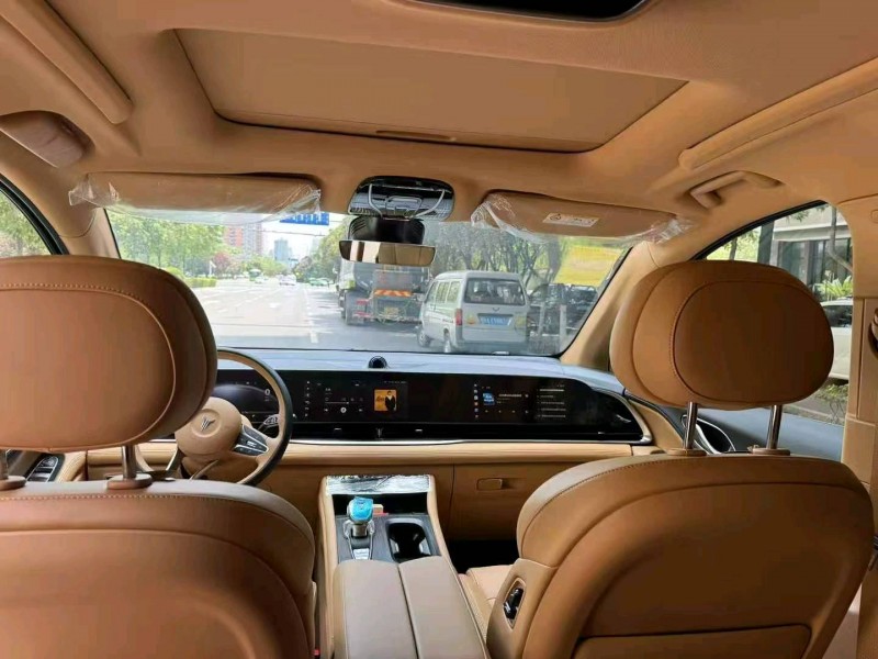 25年宝鸡岚图汽车梦想家