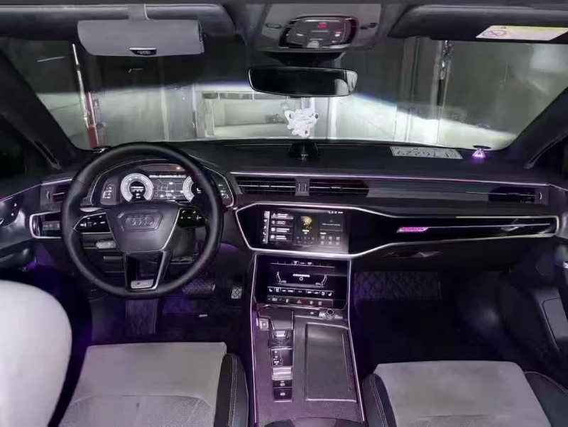 21年嘉兴奥迪A6L