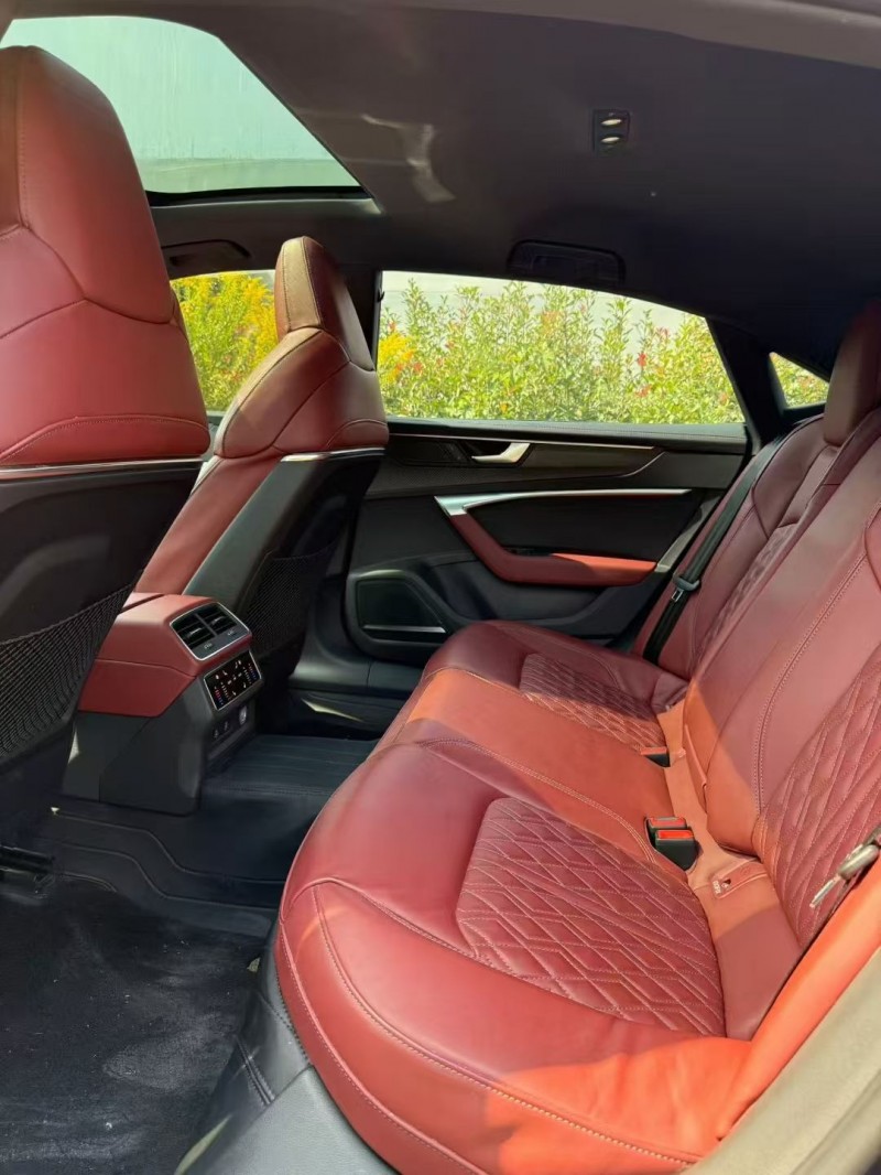 23年武汉奥迪A7L