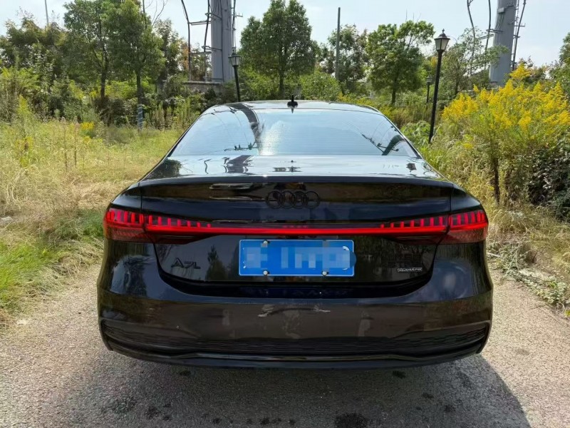 23年武汉奥迪A7L