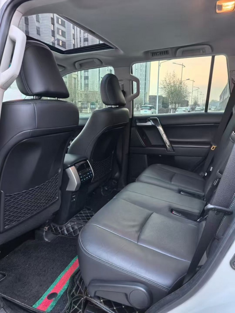 19年宜昌丰田普拉多