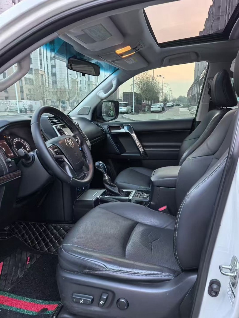 19年宜昌丰田普拉多