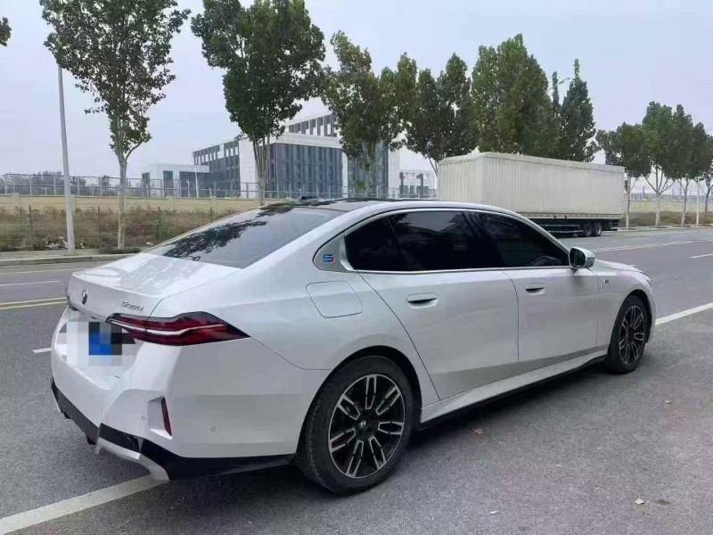 24年鹤壁宝马5系