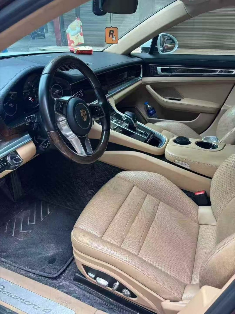 18年湘潭保时捷帕拉梅拉