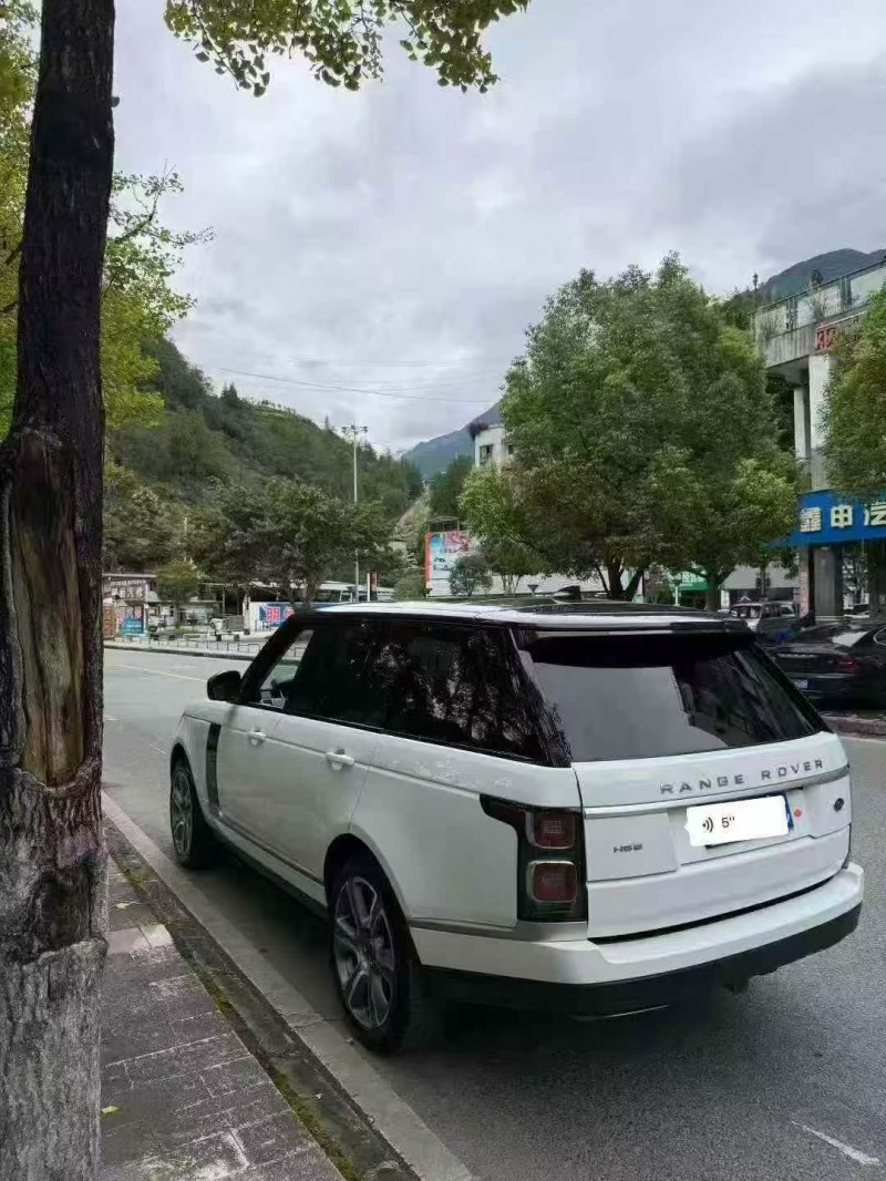 19年重庆市路虎揽胜