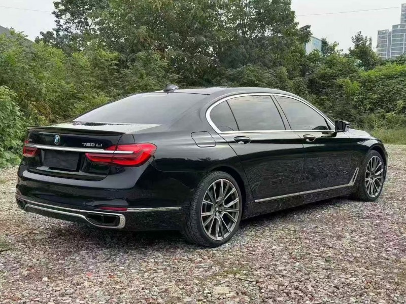 17年衡阳宝马7系