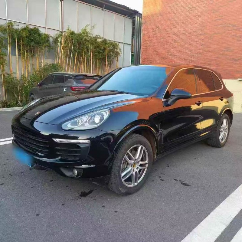 18年秦皇岛保时捷卡宴