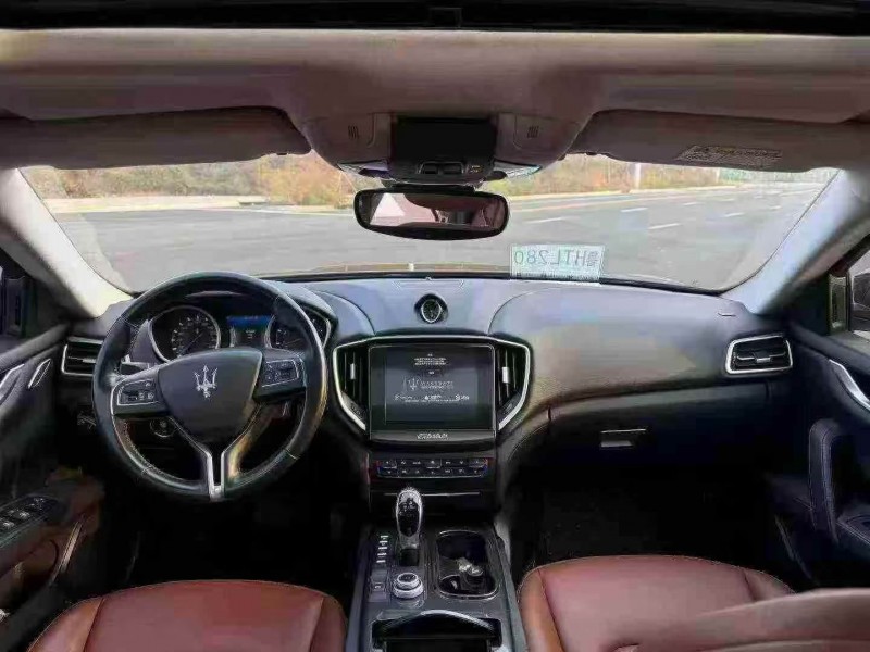 18年邯郸玛莎拉蒂Ghibli