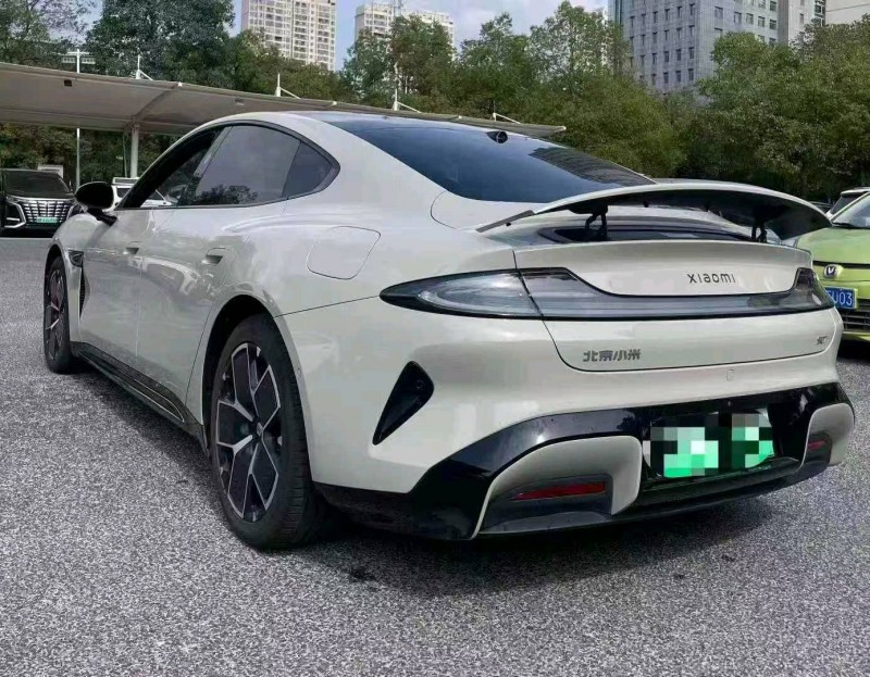 24年张家界小米SU7